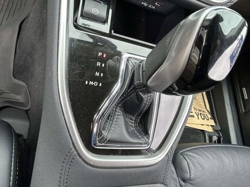 Used 2022 Subaru Outback Limited image 19