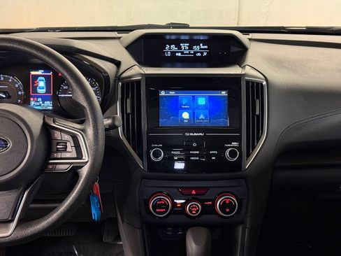 Used 2023 Subaru Crosstrek 2.0i AWD/4WD image 19