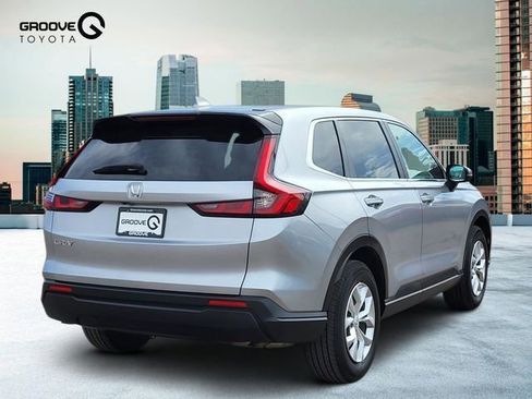 Used 2025 Honda CR-V LX image 5