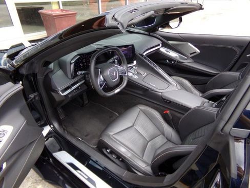 Used 2024 Chevrolet Corvette Z06 RWD image 23