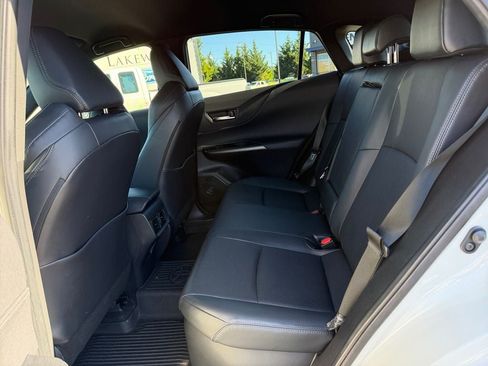 Used 2021 Toyota Venza XLE w/ Softex Package AWD/4WD image 33