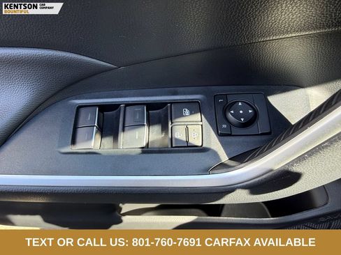 Used 2025 Toyota RAV4 XLE AWD/4WD image 20