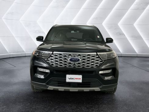Used 2020 Ford Explorer Platinum w/ Premium Technology Package AWD/4WD image 2