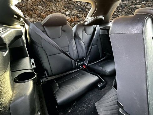 Used 2019 Volvo XC90 T6 Momentum w/ Protection Package image 25