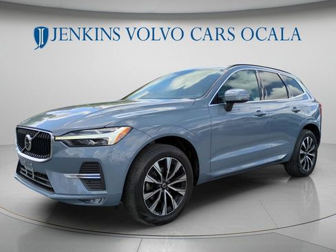 Certified 2023 Volvo XC60 B5 Core w/ Climate Package AWD/4WD image 7