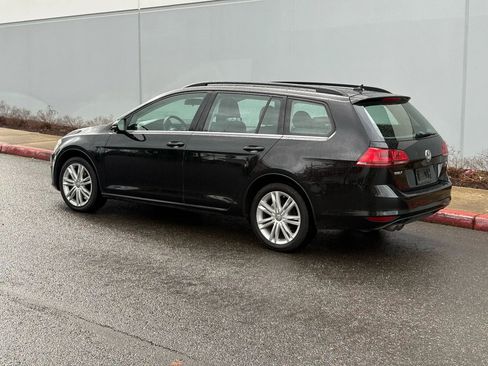 Used 2015 Volkswagen Golf TDI SE image 4