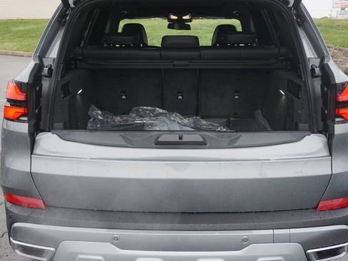 New 2026 BMW X5 xDrive40i w/ Climate Comfort Package AWD/4WD image 6