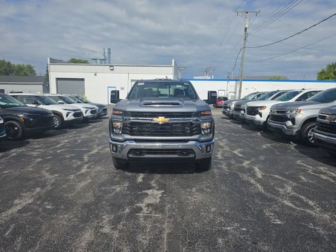 New 2026 Chevrolet Silverado 3500 LT w/ Safety Package AWD/4WD image 2