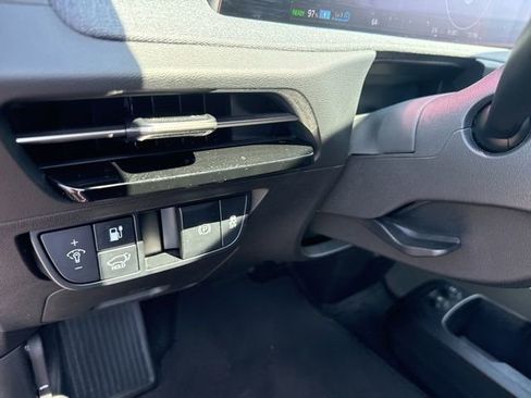 Certified 2023 Kia EV6 Wind w/ Wind Technology Package AWD/4WD image 19