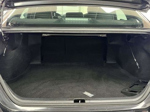 Used 2025 Toyota Camry SE image 21