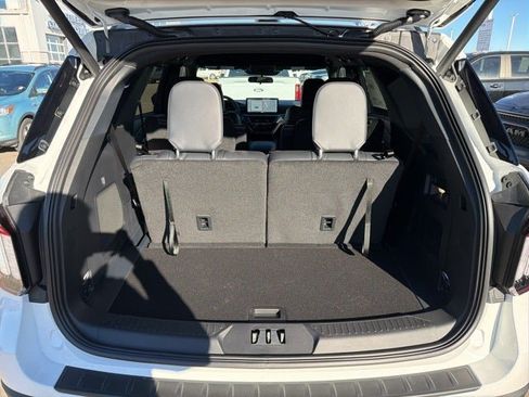 New 2026 Ford Explorer ST-Line image 13