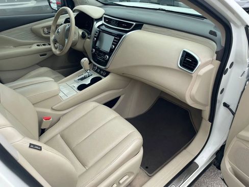Used 2015 Nissan Murano Platinum w/ Platinum Technology Package FWD image 14
