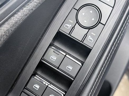 Certified 2023 Nissan Rogue SV image 21