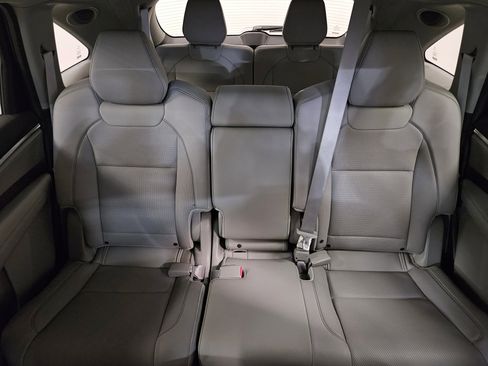 Used 2020 Acura MDX FWD w/ Technology Package image 40