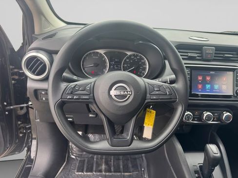 Used 2023 Nissan Versa S w/ Trunk Package FWD image 11