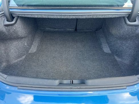 Used 2023 Dodge Charger SXT RWD image 21