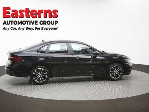 Used 2025 Volkswagen Jetta Sport FWD image 42
