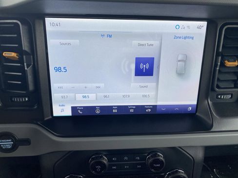 Used 2023 Ford Bronco Badlands image 23