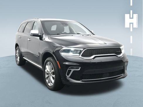 Used 2023 Dodge Durango Citadel image 3