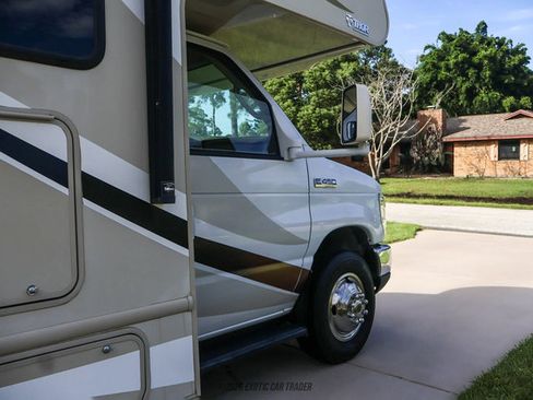 Used 2017 Ford E-450 and Econoline 450 Super Duty w/ Motorhome Prep Package RWD image 67