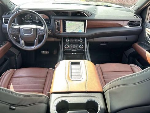 Used 2024 GMC Yukon Denali Ultimate image 21