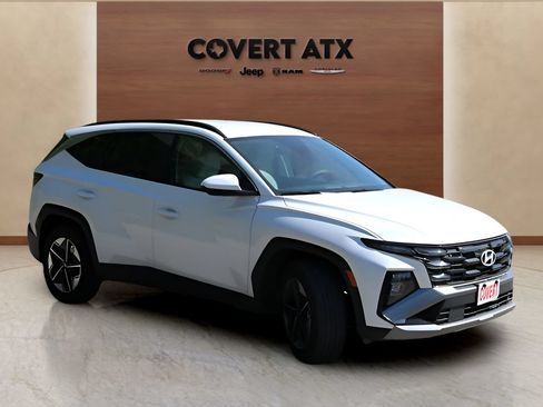 Used 2025 Hyundai Tucson SEL FWD image 7