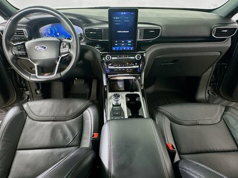 Used 2021 Ford Explorer ST w/ Equipment Group 401A AWD/4WD image 17
