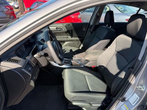 Used 2014 Honda Accord LX image 8