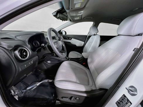 Certified 2023 Hyundai Kona SEL AWD/4WD image 20