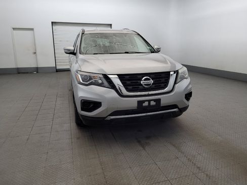 Used 2017 Nissan Pathfinder S AWD/4WD image 14