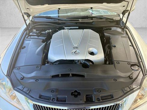 Used 2010 Lexus IS 350C RWD image 8