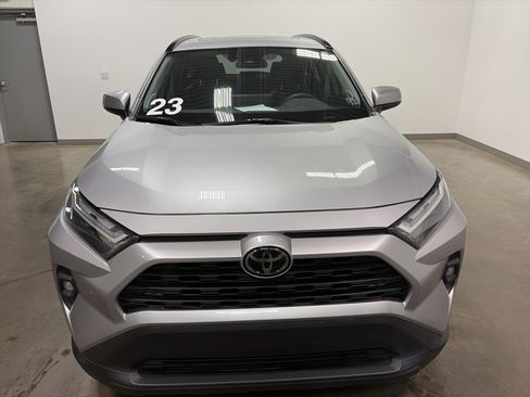 Used 2023 Toyota RAV4 XLE Premium AWD/4WD image 39