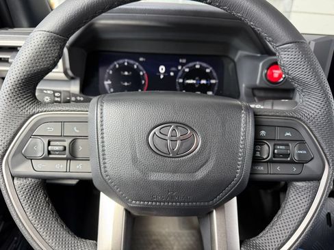 New 2026 Toyota Tacoma TRD Off-Road AWD/4WD image 34