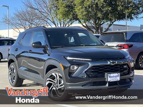 Used 2024 Chevrolet TrailBlazer RS image 1