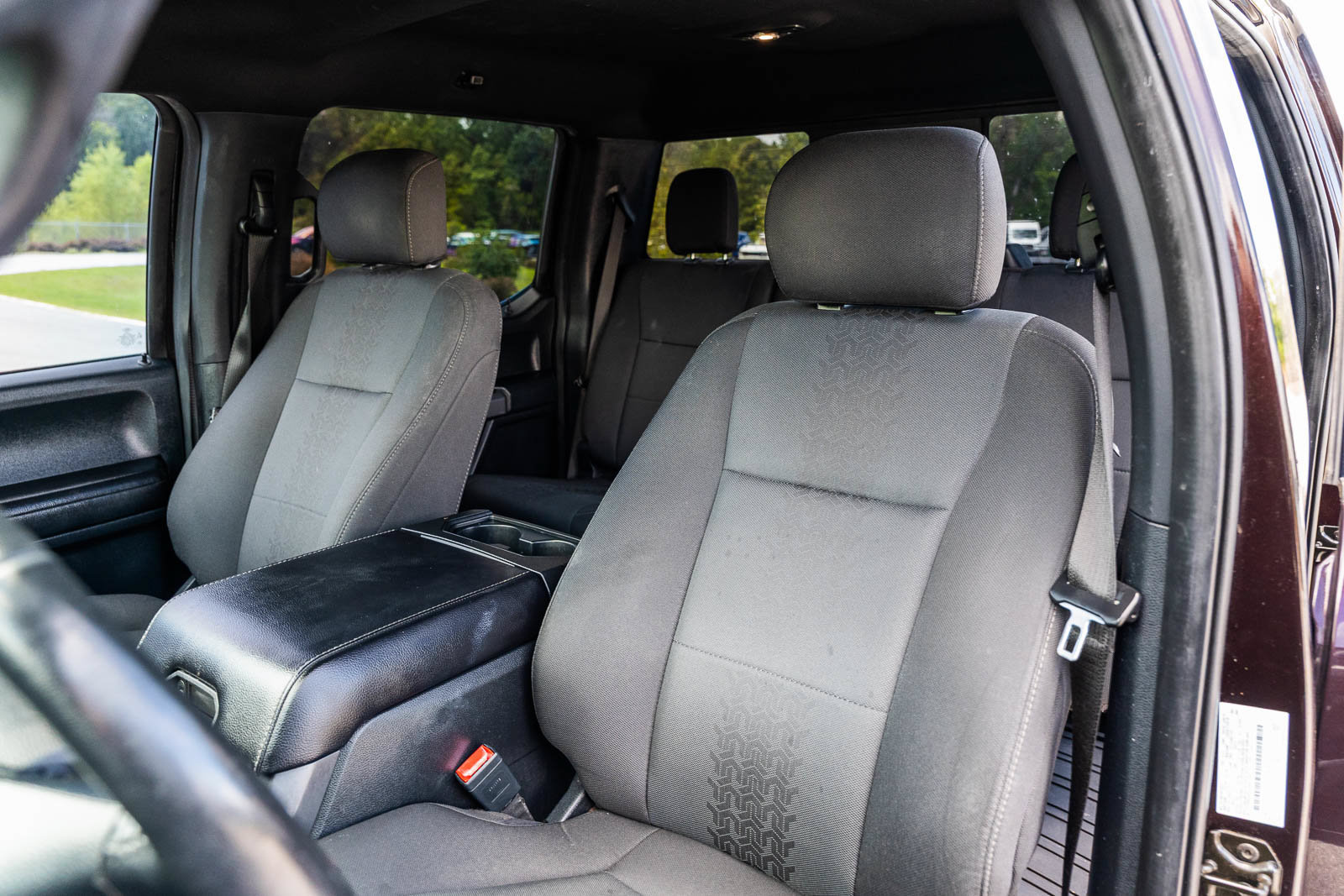 Used 2020 Ford F150 XLT w/ Equipment Group 302A Luxury AWD/4WD image 19