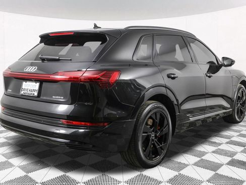 Used 2021 Audi e-tron Premium w/ Convenience Plus Package image 19