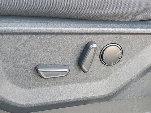 Used 2023 Ford F150 XLT w/ Equipment Group 302A High image 12