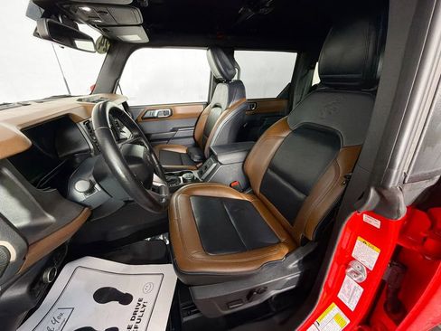 Used 2024 Ford Bronco Outer Banks image 21