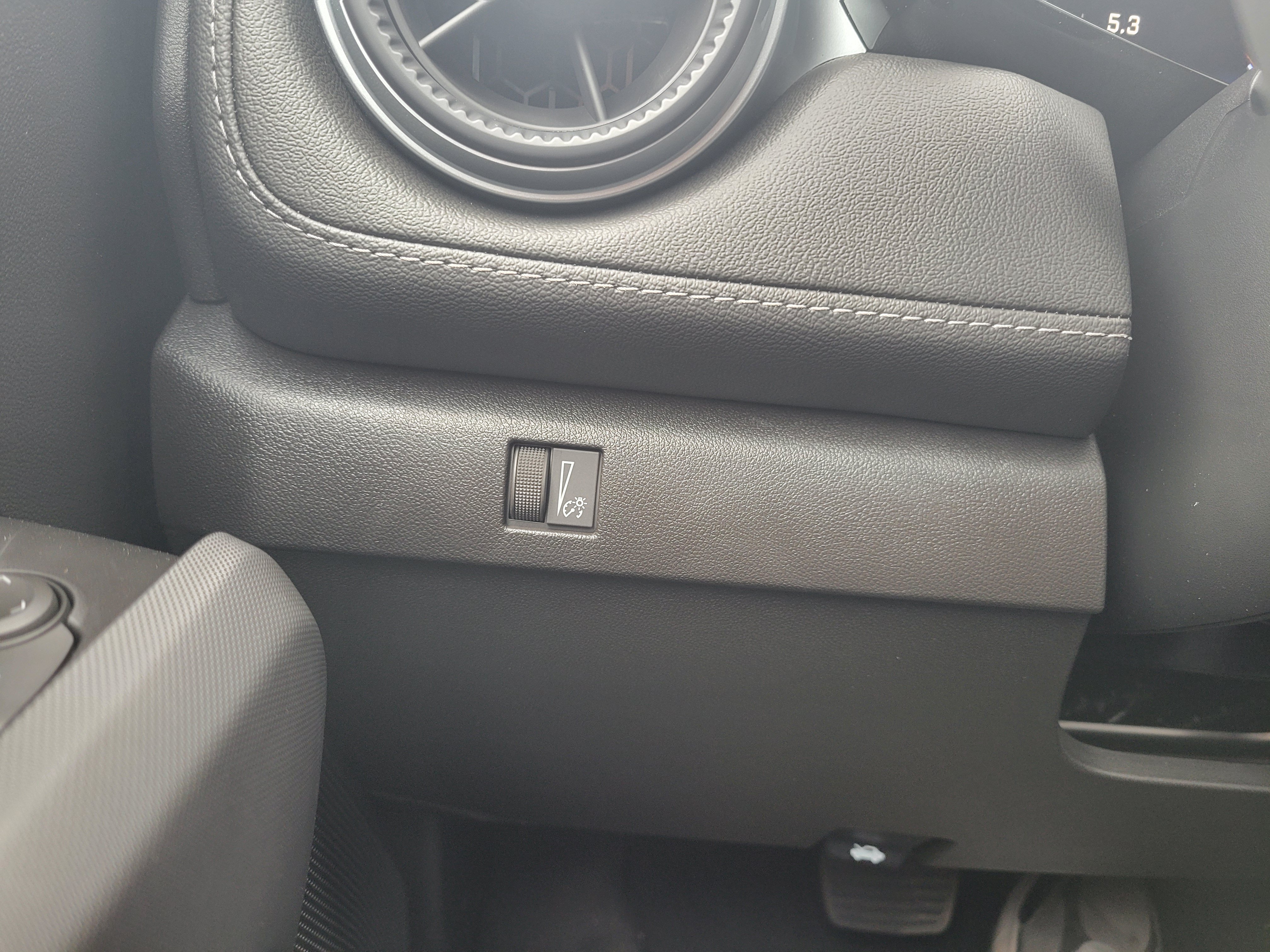 New 2026 Chevrolet Colorado LT w/ LT Convenience Package RWD image 17