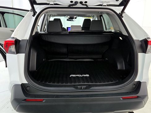 Certified 2023 Toyota RAV4 XLE image 32