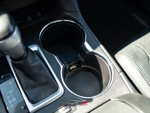 Used 2015 Toyota Highlander Limited image 33