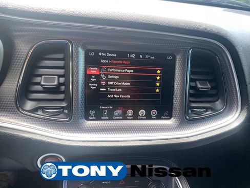 Used 2016 Dodge Challenger SRT Hellcat RWD image 34