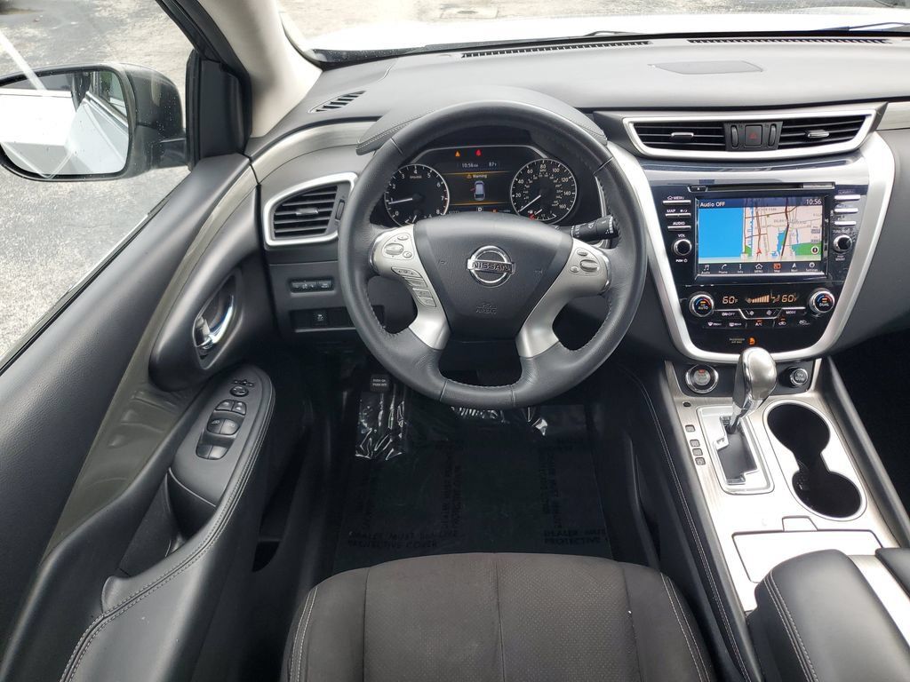 Used 2017 Nissan Murano SV FWD image 16