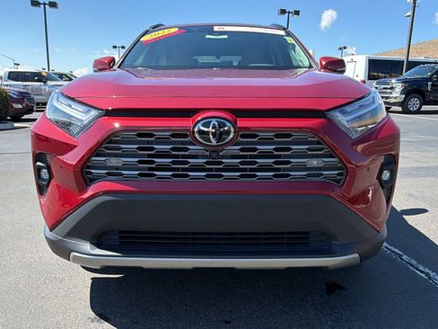 Certified 2022 Toyota RAV4 Limited AWD/4WD image 8