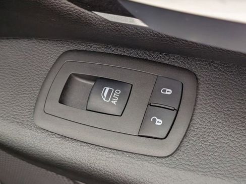 Certified 2022 RAM 1500 Big Horn RWD image 34