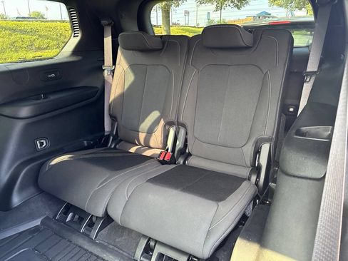 Used 2025 Jeep Grand Cherokee L Laredo w/ Luxury Tech Group I AWD/4WD image 10
