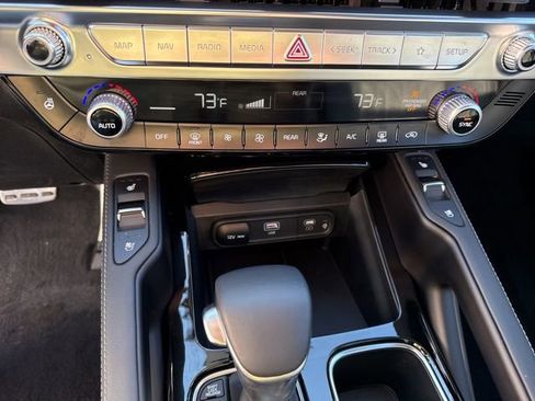 Used 2025 Kia Telluride SX Prestige X-Line image 19