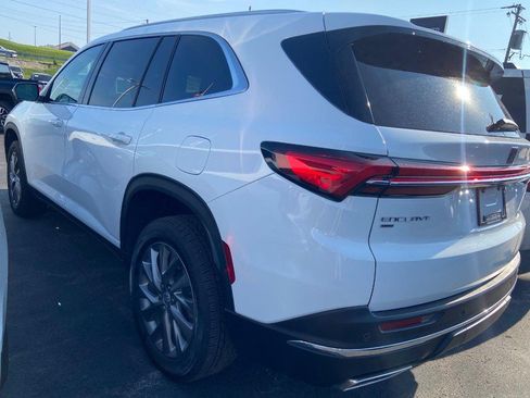 Used 2026 Buick Enclave Preferred AWD/4WD image 5