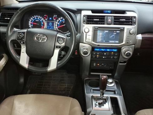 Used 2015 Toyota 4Runner Limited AWD/4WD image 7