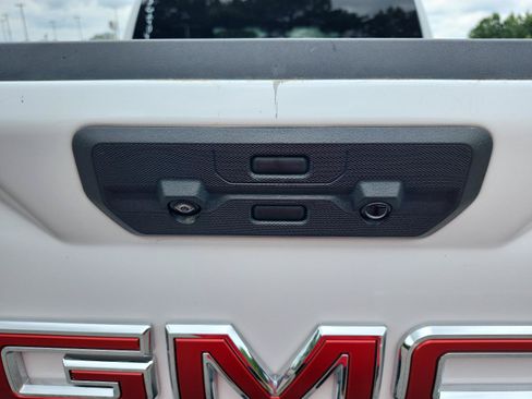 Certified 2025 GMC Sierra 1500 SLT w/ SLT Premium Package AWD/4WD image 12